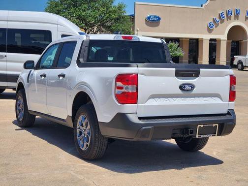 Oxford White 2026 Ford Maverick XLT