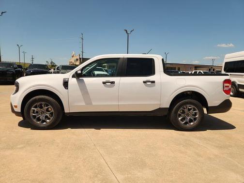 Oxford White 2026 Ford Maverick XLT