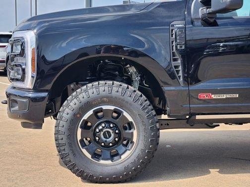 Agate Black Metallic 2026 Ford F-250 Lariat