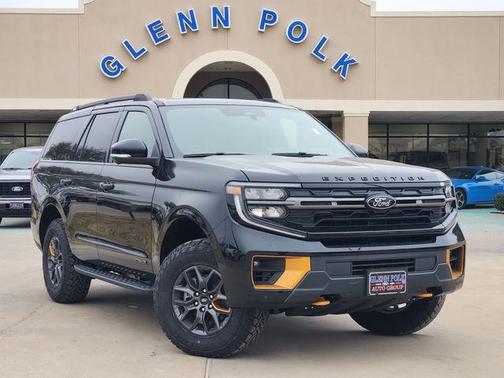 Agate Black Metallic 2026 Ford Expedition Tremor