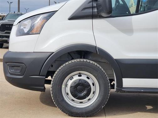 2026 Ford Transit-250 148 WB Medium Roof Cargo