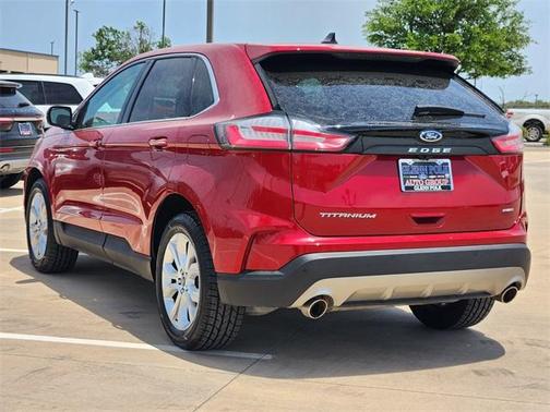 2024 Ford Edge Titanium