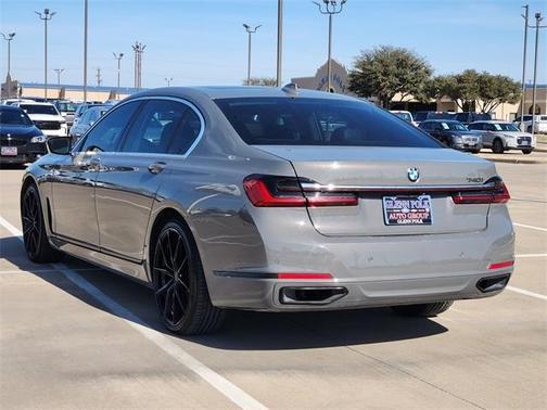 2020 BMW 740 i