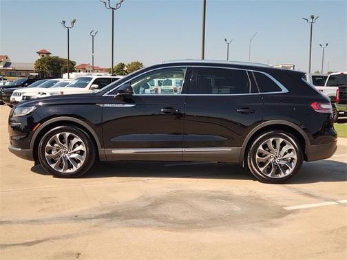 2023 Lincoln Nautilus Reserve