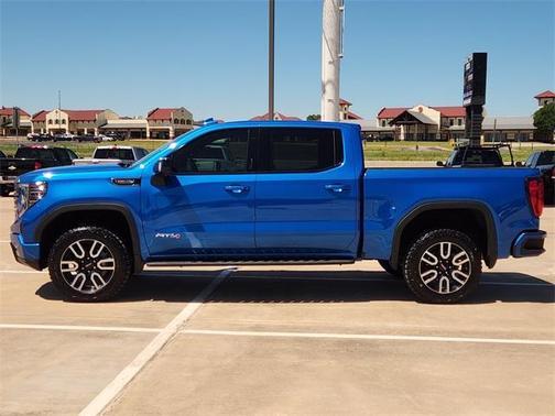 2022 GMC Sierra 1500 AT4