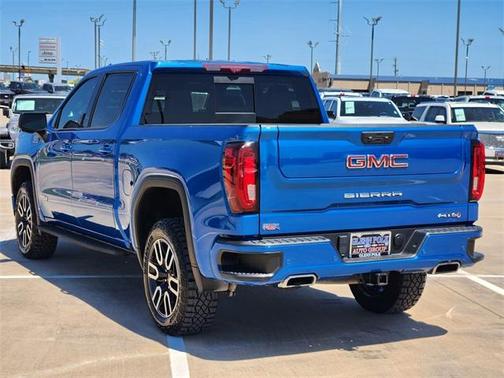 2022 GMC Sierra 1500 AT4