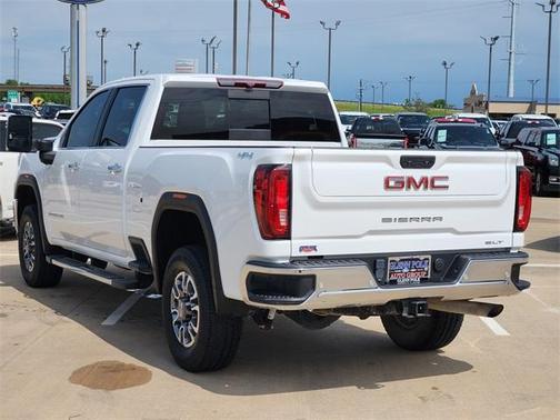 2022 GMC Sierra 2500 SLT