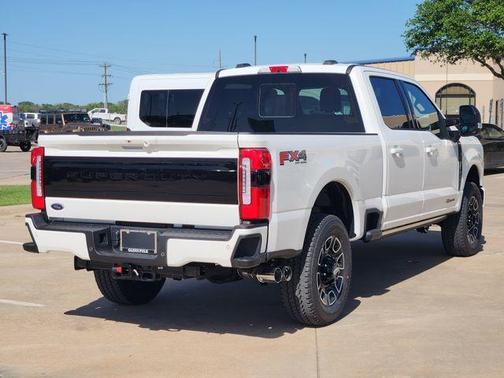 Star White 2026 Ford F-250 Platinum