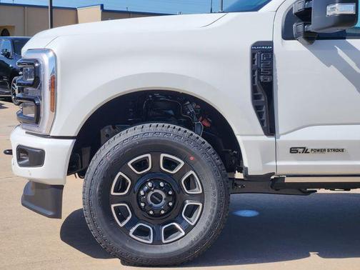 Star White 2026 Ford F-250 Platinum