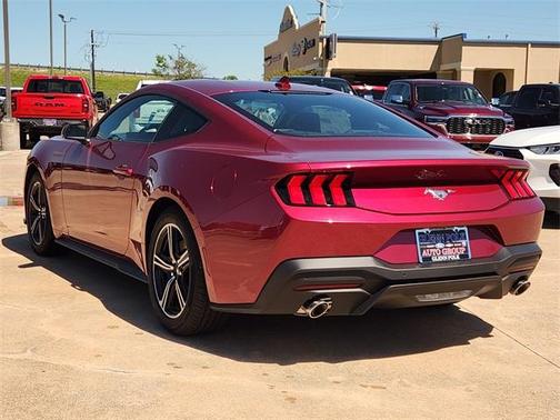 2025 Ford Mustang EcoBoost