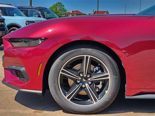 2025 Ford Mustang EcoBoost
