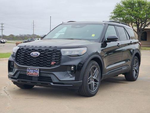 Agate Black Metallic 2026 Ford Explorer ST