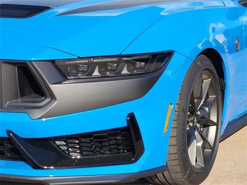 2025 Ford Mustang Dark Horse