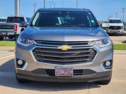 2020 Chevrolet Traverse LT Cloth