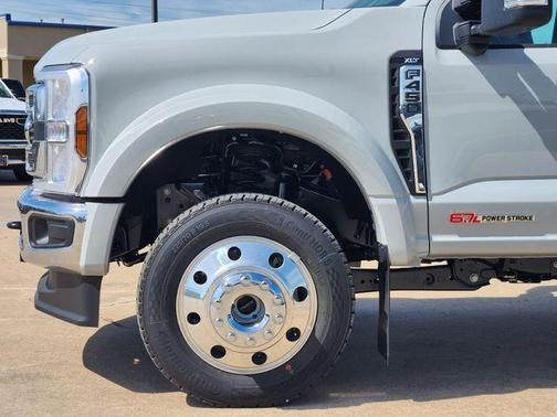Avalanche 2026 Ford F-450 XLT