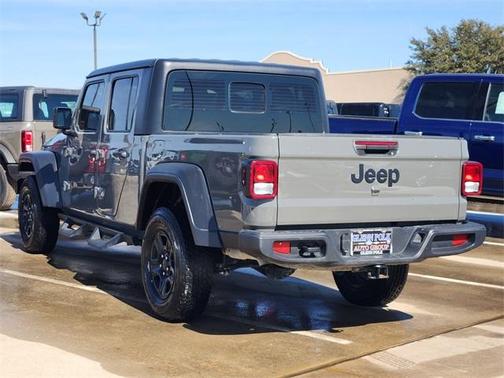 2023 Jeep Gladiator Sport