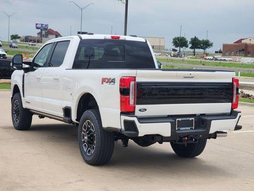 Star White 2026 Ford F-250 Platinum