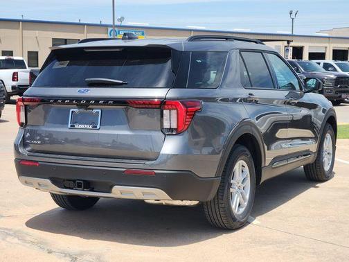 Carbonized Gray Metallic 2026 Ford Explorer Active