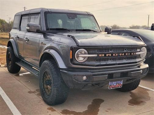 2024 Ford Bronco Outer Banks