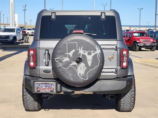 2024 Ford Bronco Outer Banks