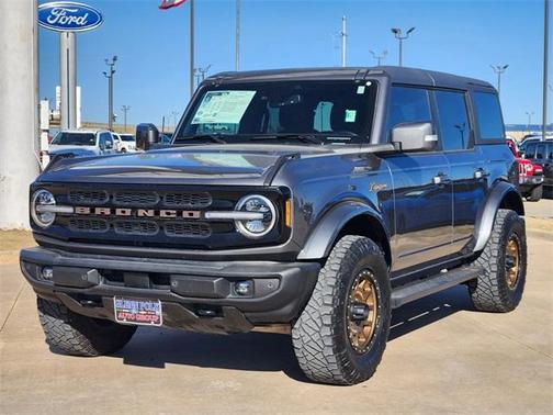 2024 Ford Bronco Outer Banks