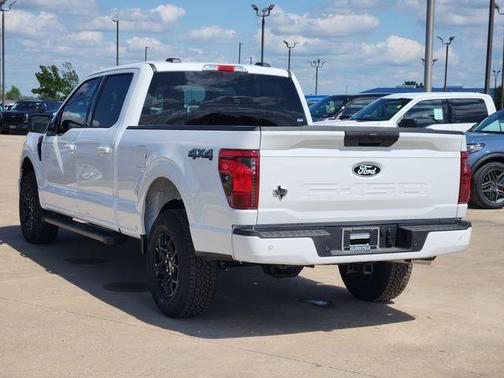 Oxford White 2026 Ford F-150 XLT