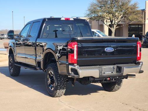 Agate Black Metallic 2026 Ford F-250 XLT