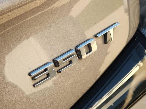 Latte 2023 Cadillac XT4 Sport