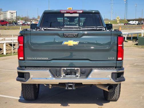 2025 Chevrolet Silverado 2500 LTZ
