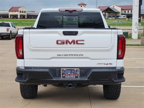 2024 GMC Sierra 1500 AT4X