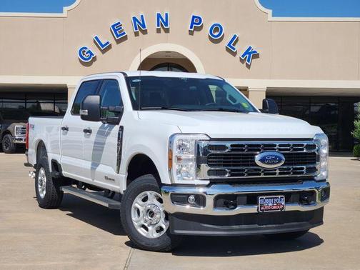Oxford White 2026 Ford F-250 XLT