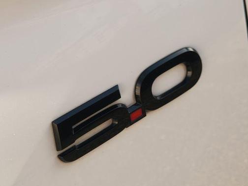 Oxford White 2020 Ford Mustang GT Premium