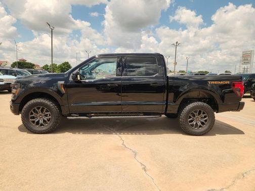 Agate Black Metallic 2026 Ford F-150 Tremor