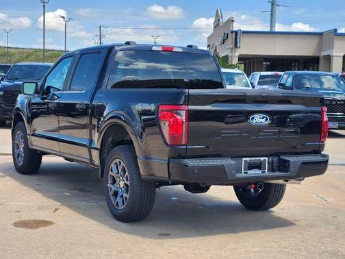Agate Black Metallic 2026 Ford F-150 STX