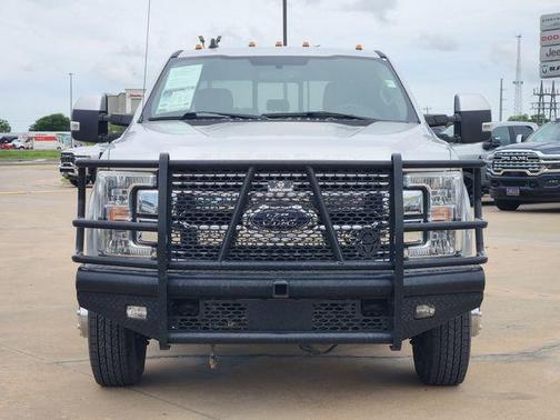 Ingot Silver 2019 Ford F-350 Lariat Super Duty