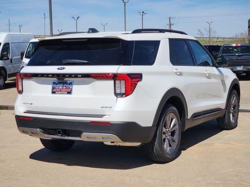 Star White 2026 Ford Explorer Active