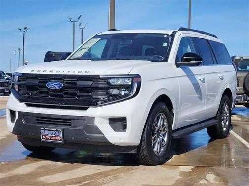 2025 Ford Expedition Active