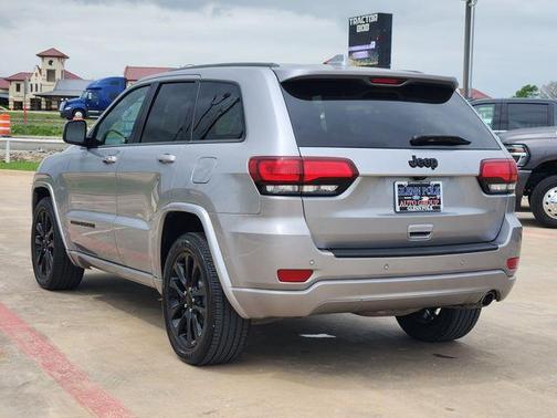 2020 Jeep Grand Cherokee Altitude