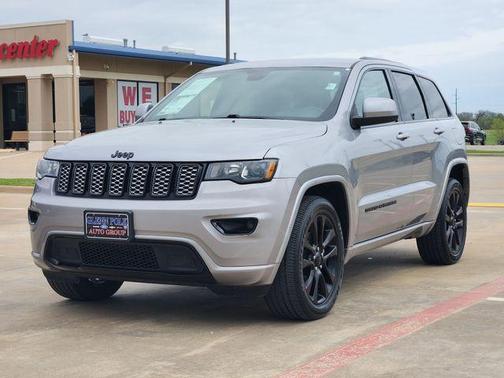 2020 Jeep Grand Cherokee Altitude