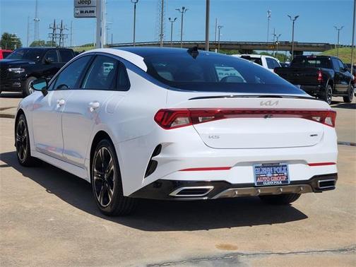 2024 Kia K5 GT-Line