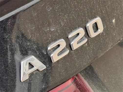 2022 Mercedes-Benz A-Class A 220