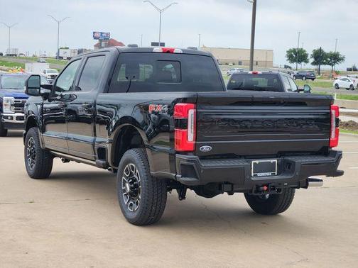 Agate Black Metallic 2026 Ford F-250 Platinum