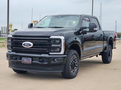 Agate Black Metallic 2026 Ford F-250 Platinum