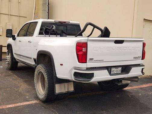 Summit White 2024 Chevrolet Silverado 3500 High Country