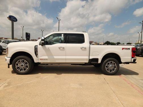 Star White 2026 Ford F-350 Platinum