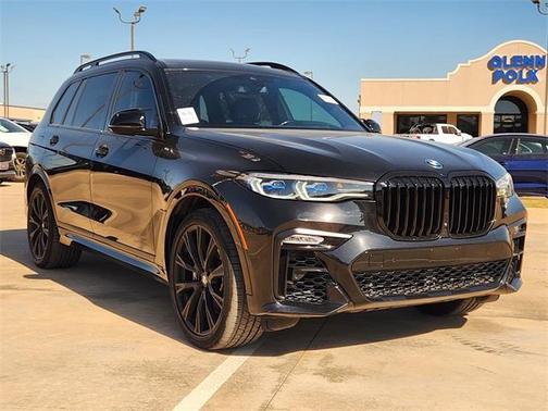 2022 BMW X7 M50i