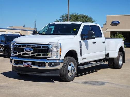 2026 Ford F-350 XLT