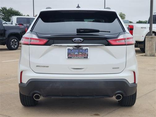 2020 Ford Edge SE