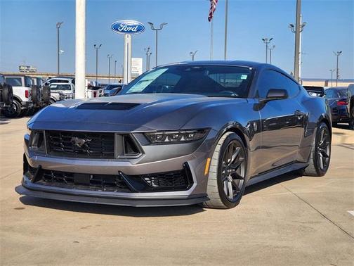 2024 Ford Mustang Dark Horse