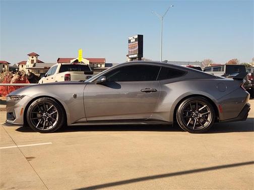 2024 Ford Mustang Dark Horse